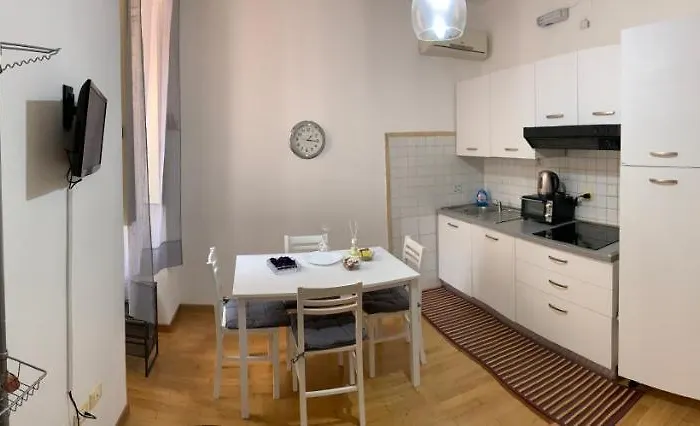 Casa Vacanze Santa Maria Maggiore Σπίτι διακοπών *